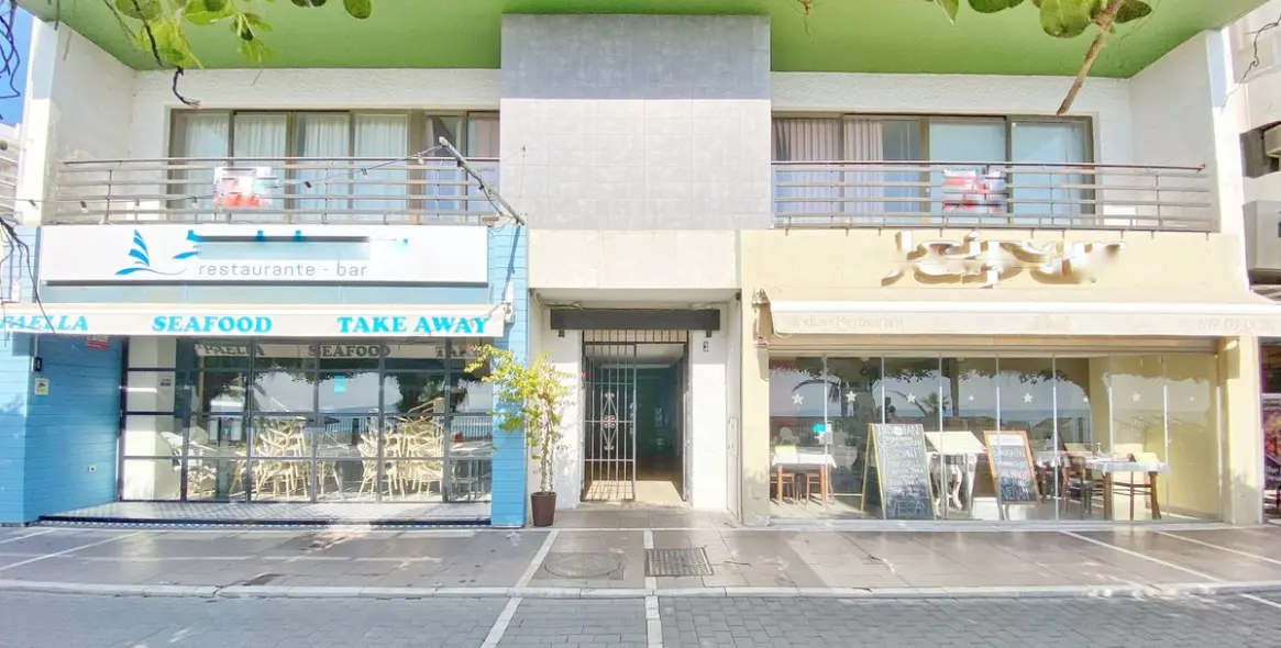 Sale of office in Marbella 20