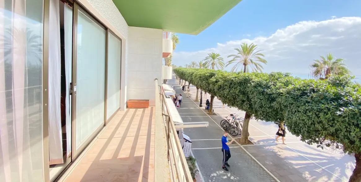 Sale of office in Marbella 6
