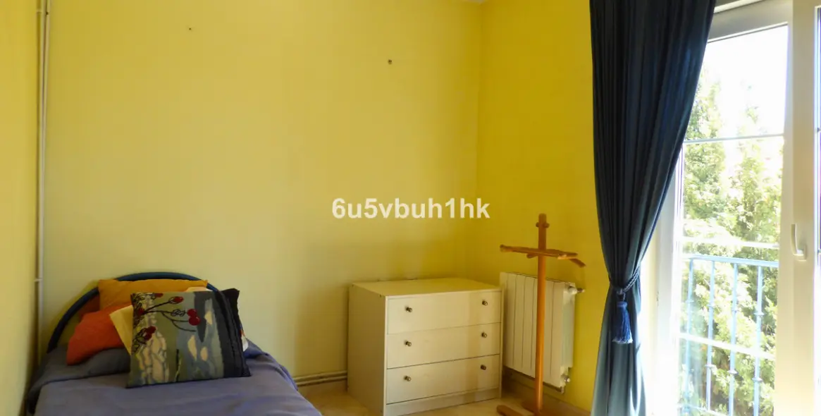 Sale of detached villa in El Castillo 17