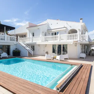Sale of detached villa in Torrenueva
