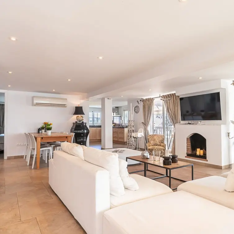 Venta de villa independiente en Torrenueva