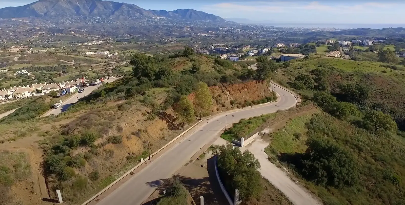 Sale of residential plot in La Mairena 4