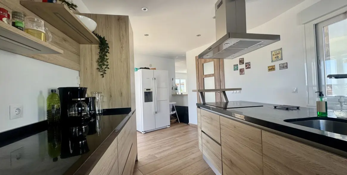 Продажа  отдельно стоящей виллы в Estepona 21