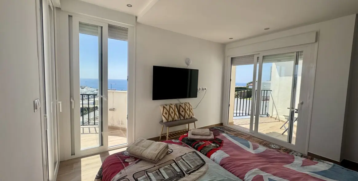 Продажа  отдельно стоящей виллы в Estepona 40