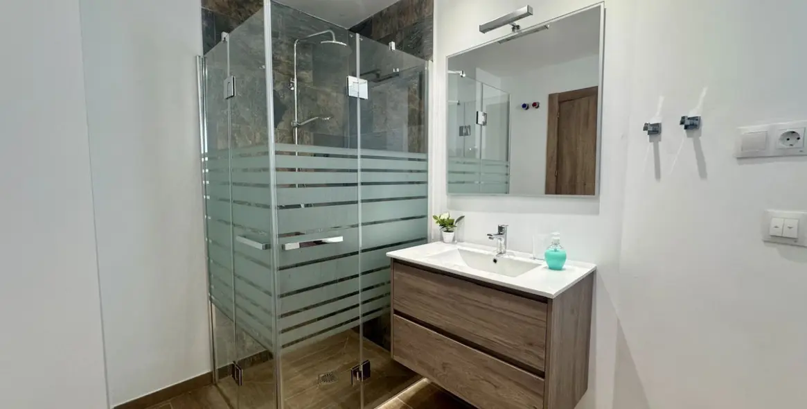 Продажа  отдельно стоящей виллы в Estepona 50