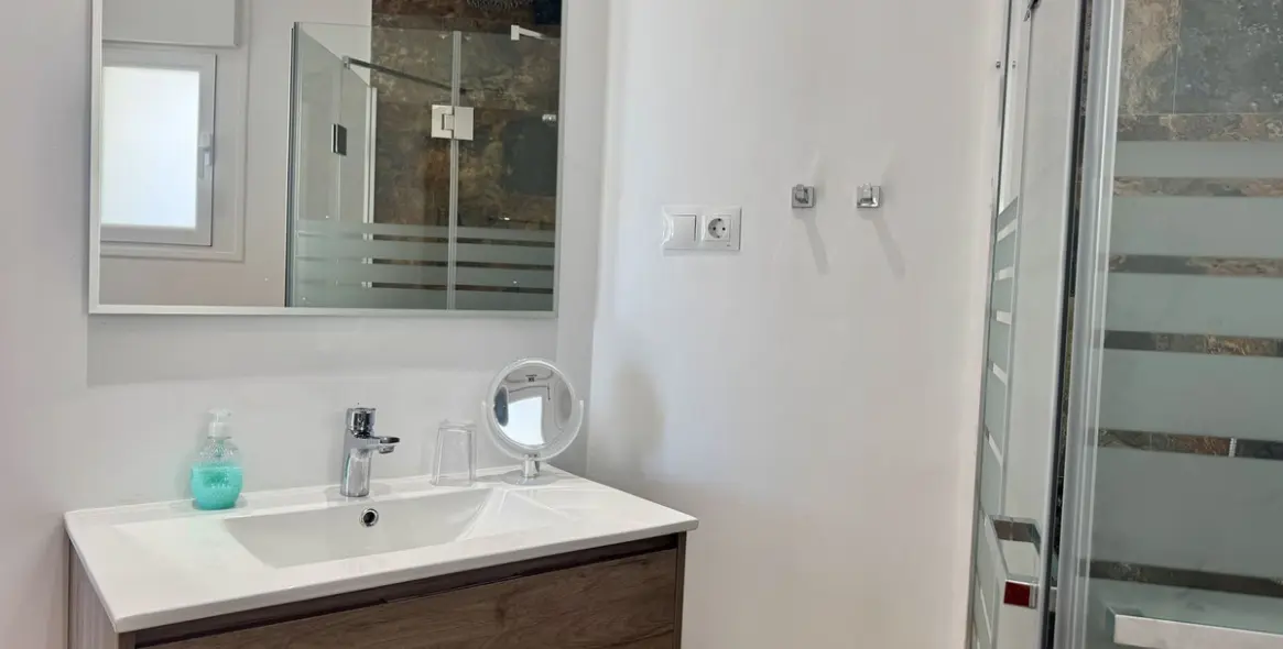 Продажа  отдельно стоящей виллы в Estepona 62