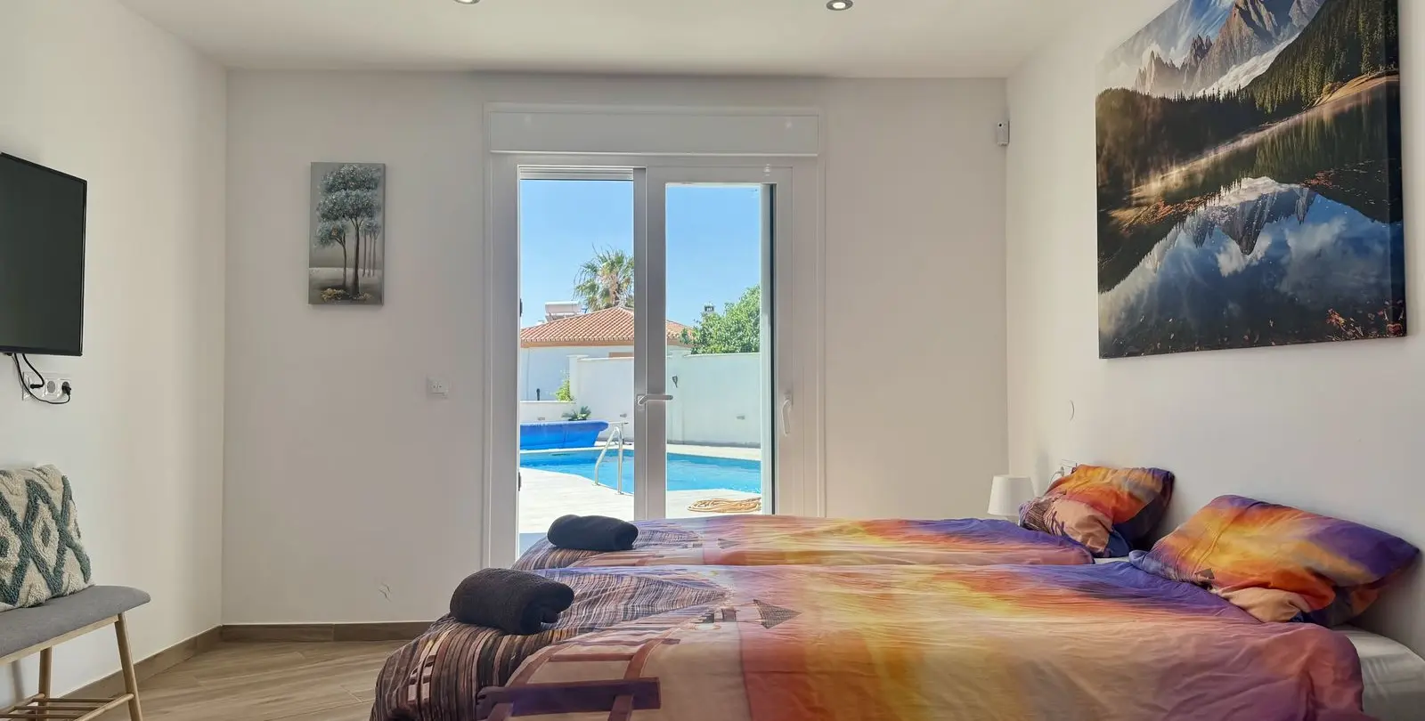 Sale of detached villa in Estepona 29