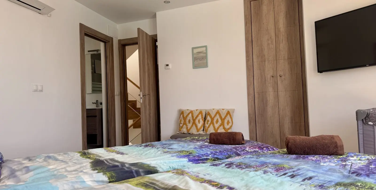 Sale of detached villa in Estepona 38