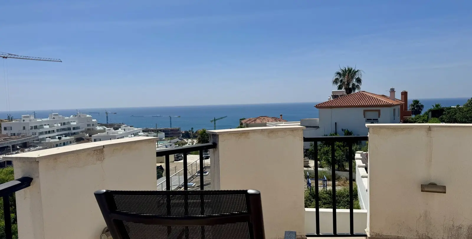 Sale of detached villa in Estepona 44