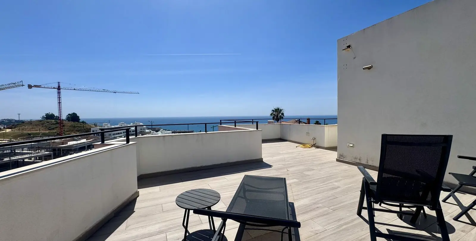 Sale of detached villa in Estepona 54