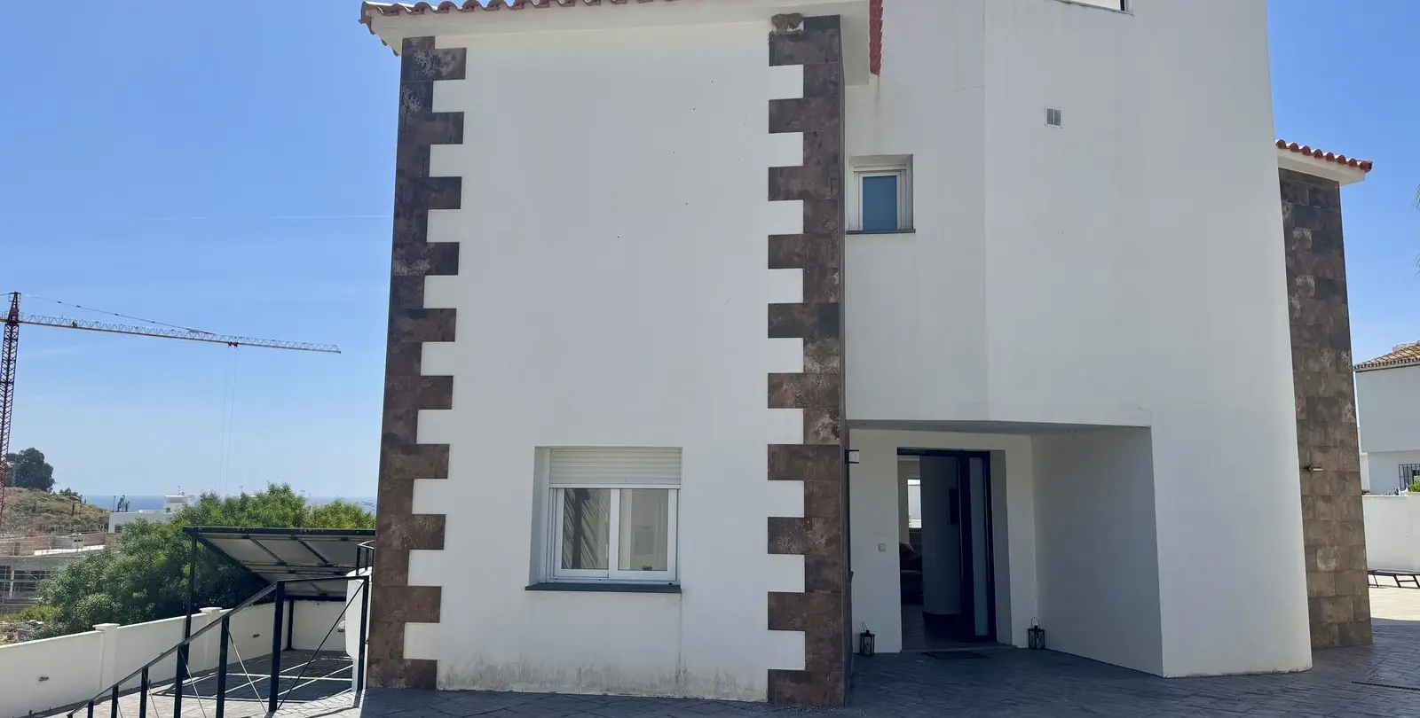 Sale of detached villa in Estepona 68