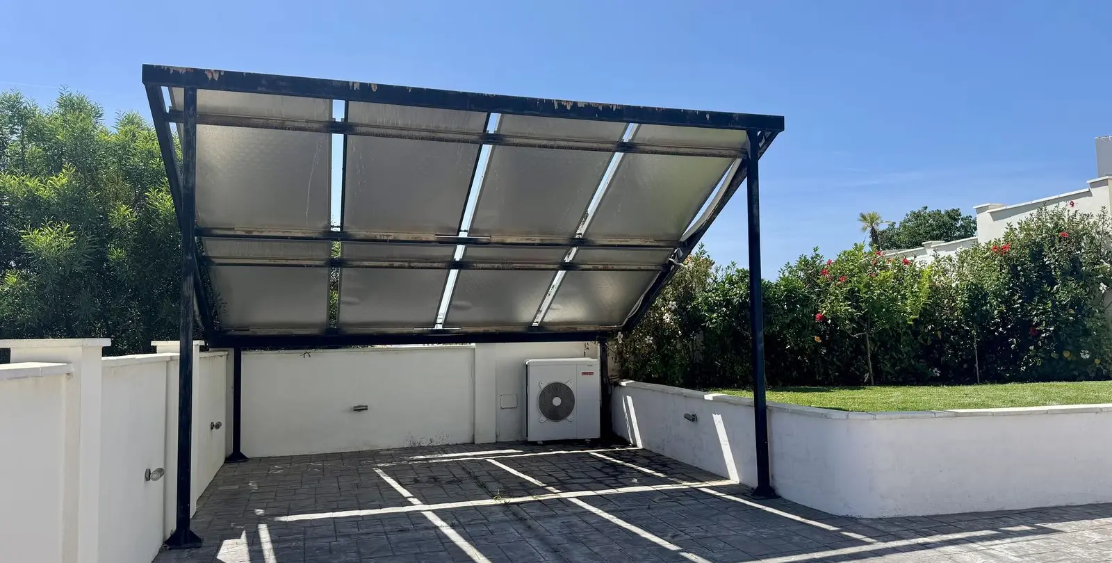 Sale of detached villa in Estepona 72