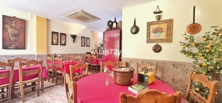 Sale of hotel in Cancelada 4