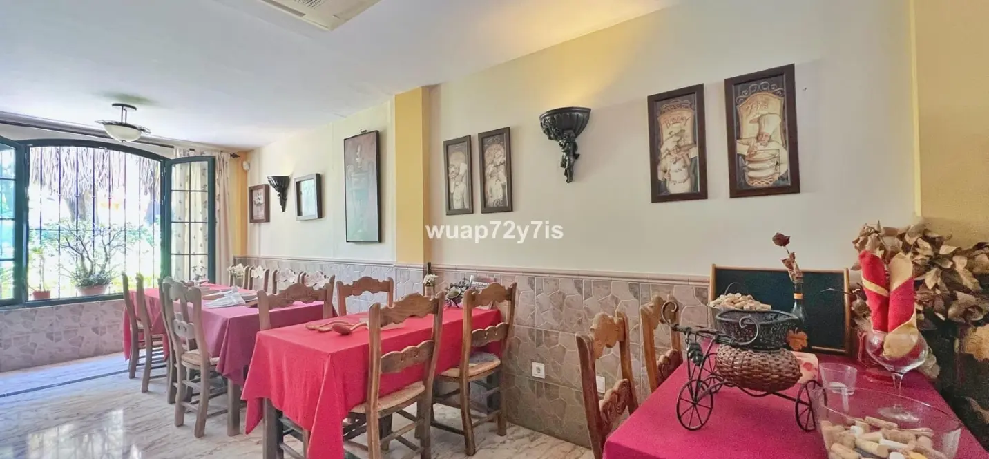 Sale of hotel in Cancelada 2