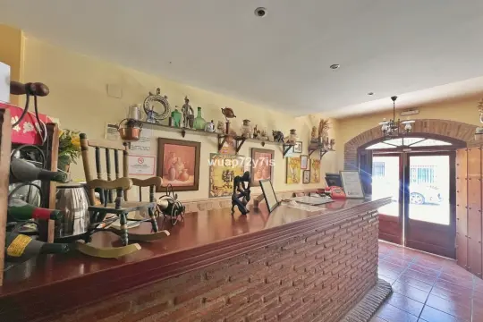 Image 6 thumb