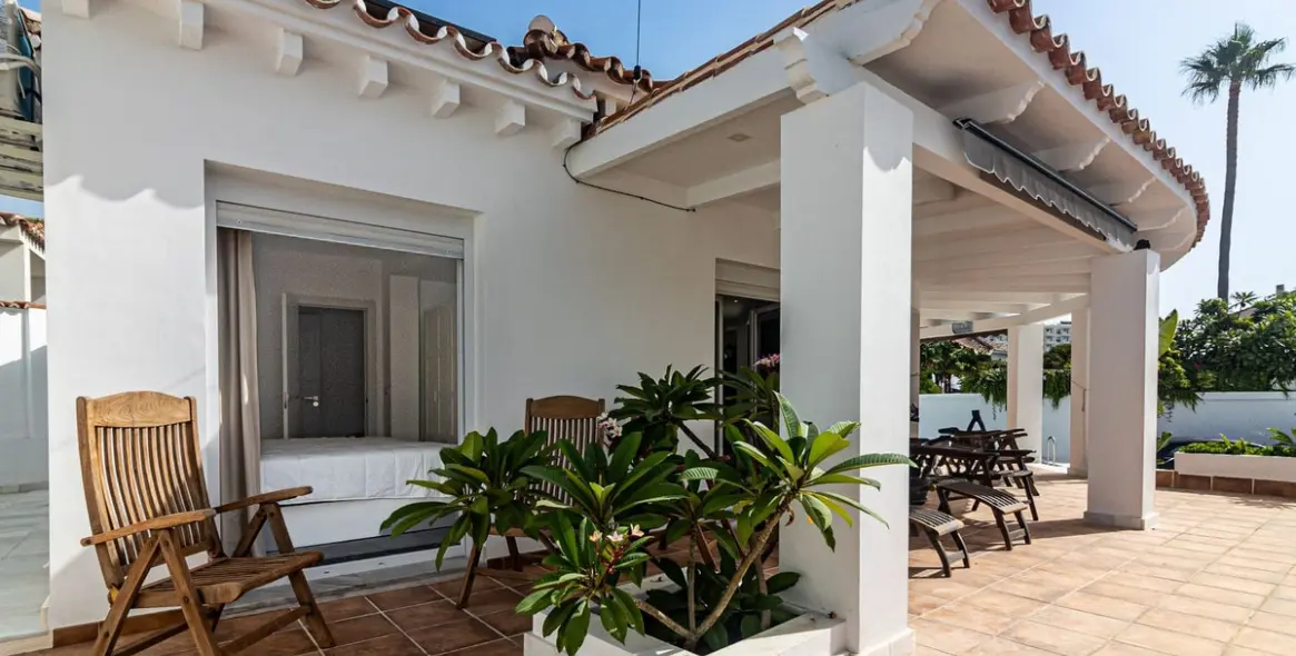Venta de villa independiente en Benalmadena Costa 2