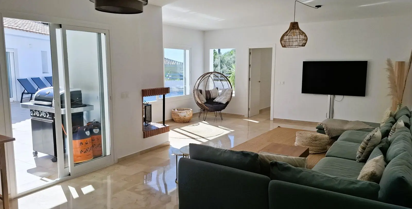 Sale of detached villa in Mijas Costa 12