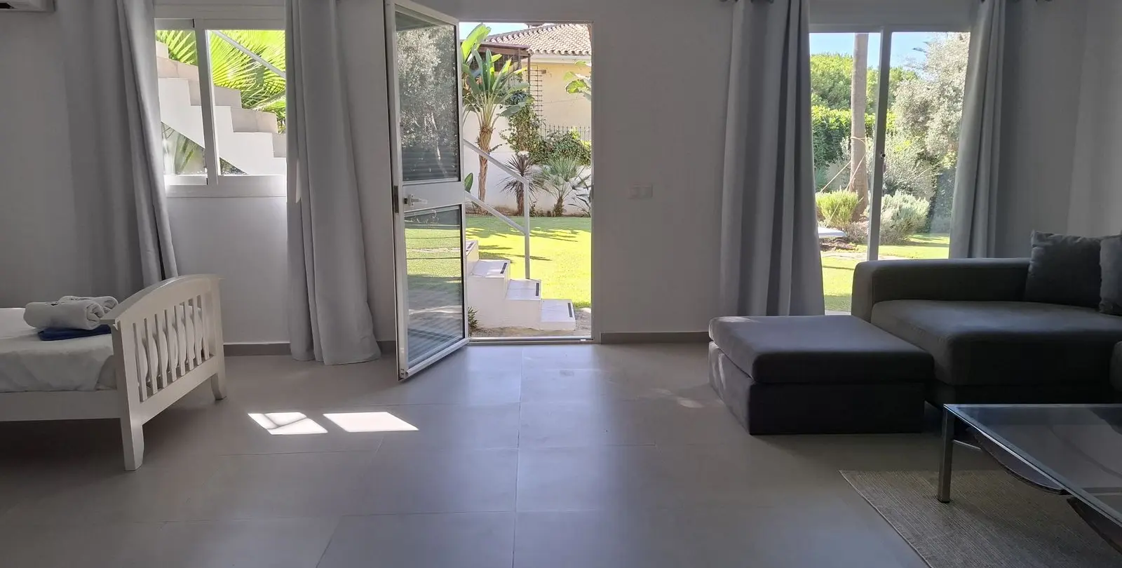 Sale of detached villa in Mijas Costa 50