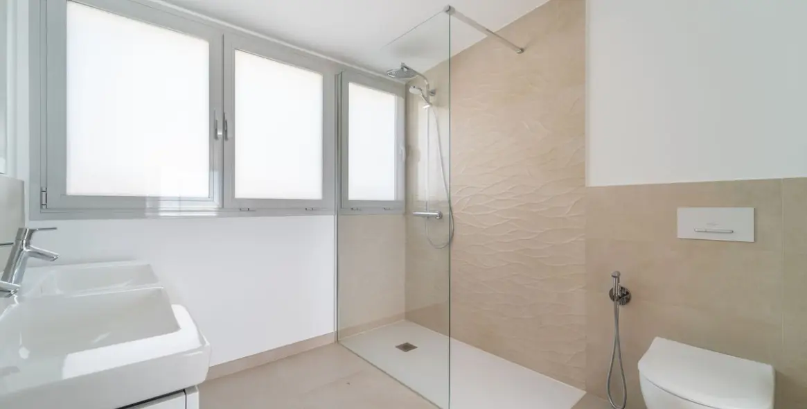 Venta de ático dúplex en Benalmadena Pueblo 34