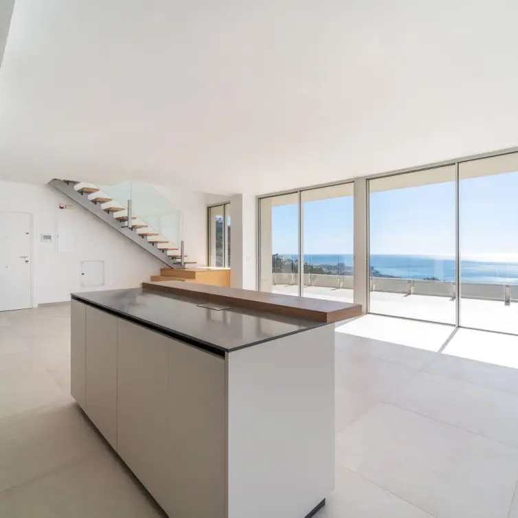 Продажа двухуровневого пентхауса в Benalmadena Pueblo