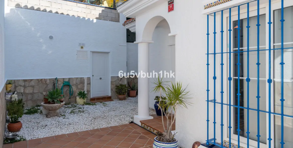 Продажа  отдельно стоящей виллы в Fuengirola 23