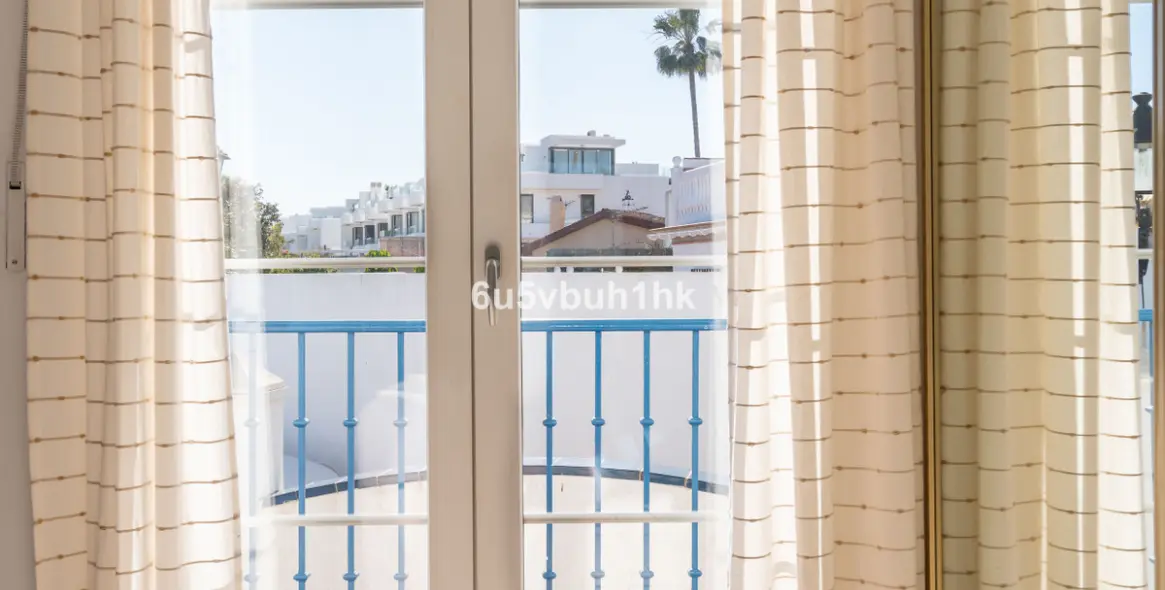 Продажа  отдельно стоящей виллы в Fuengirola 27