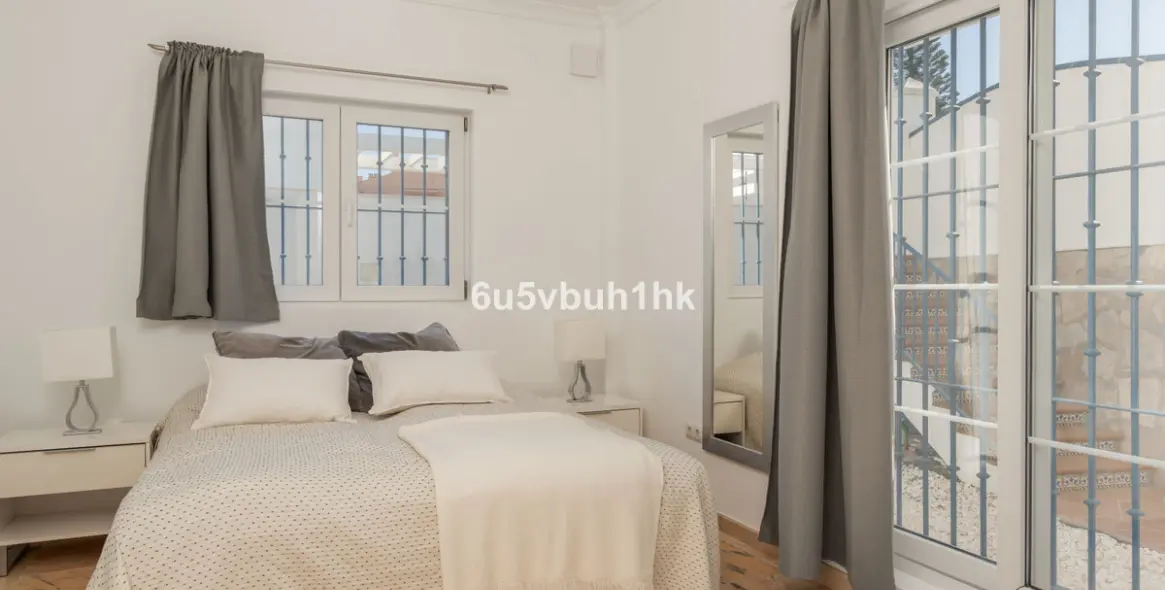 Продажа  отдельно стоящей виллы в Fuengirola 29