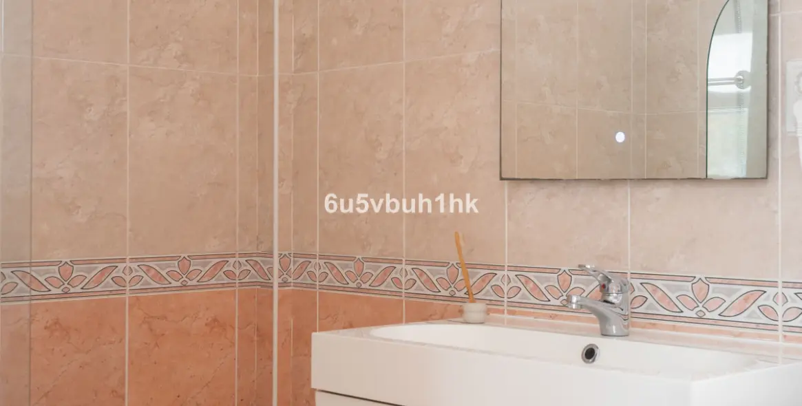 Продажа  отдельно стоящей виллы в Fuengirola 30