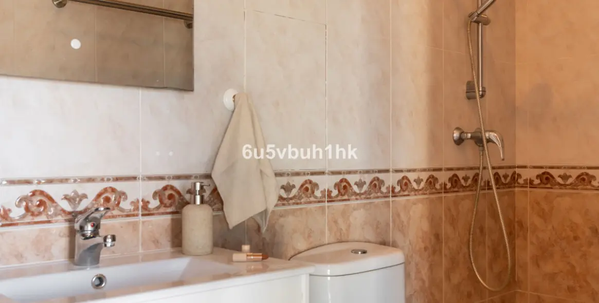 Продажа  отдельно стоящей виллы в Fuengirola 32