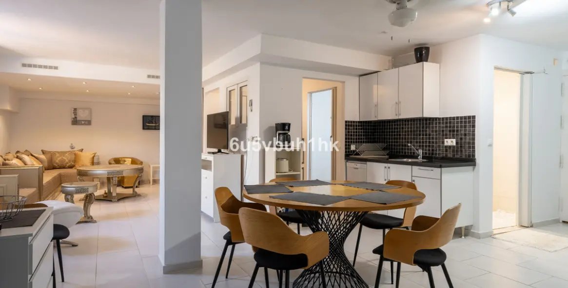 Продажа  отдельно стоящей виллы в Fuengirola 37