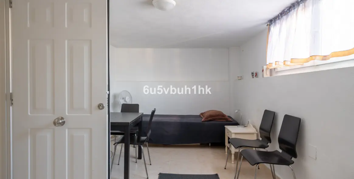 Продажа  отдельно стоящей виллы в Fuengirola 38