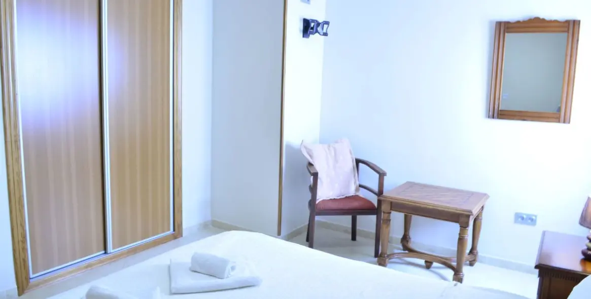 Продажа хостела в Pueblo Nuevo de Guadiaro 2