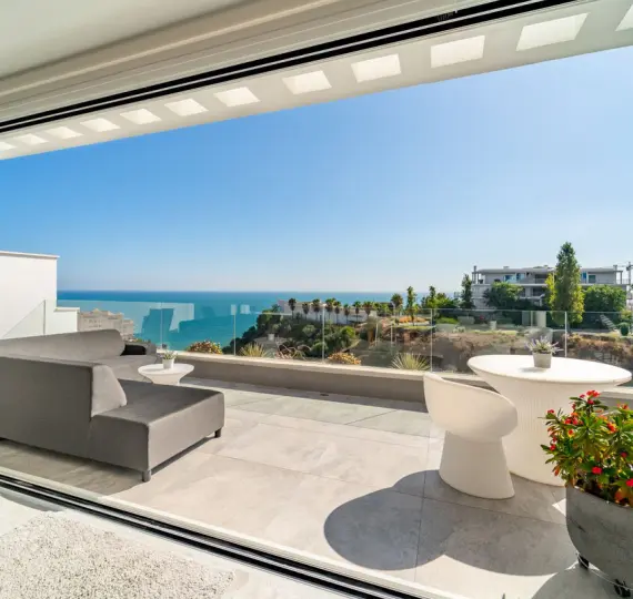 Sale of penthouse in La Capellania