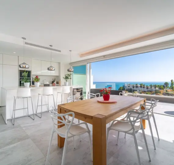 Sale of penthouse in La Capellania