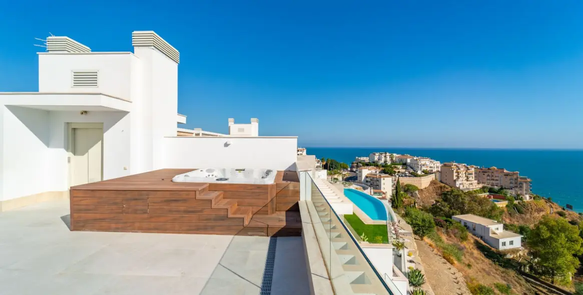 Sale of penthouse in La Capellania 4