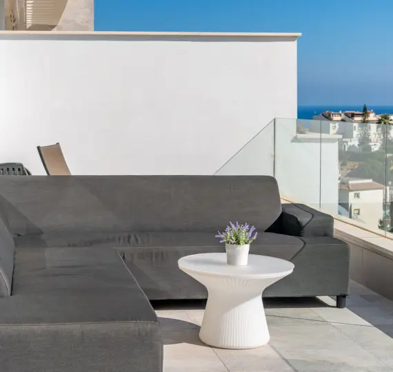 Sale of penthouse in La Capellania