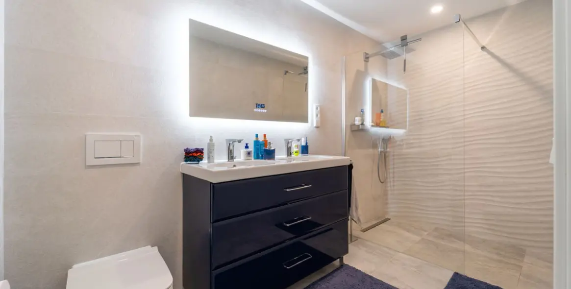 Sale of penthouse in La Capellania 28