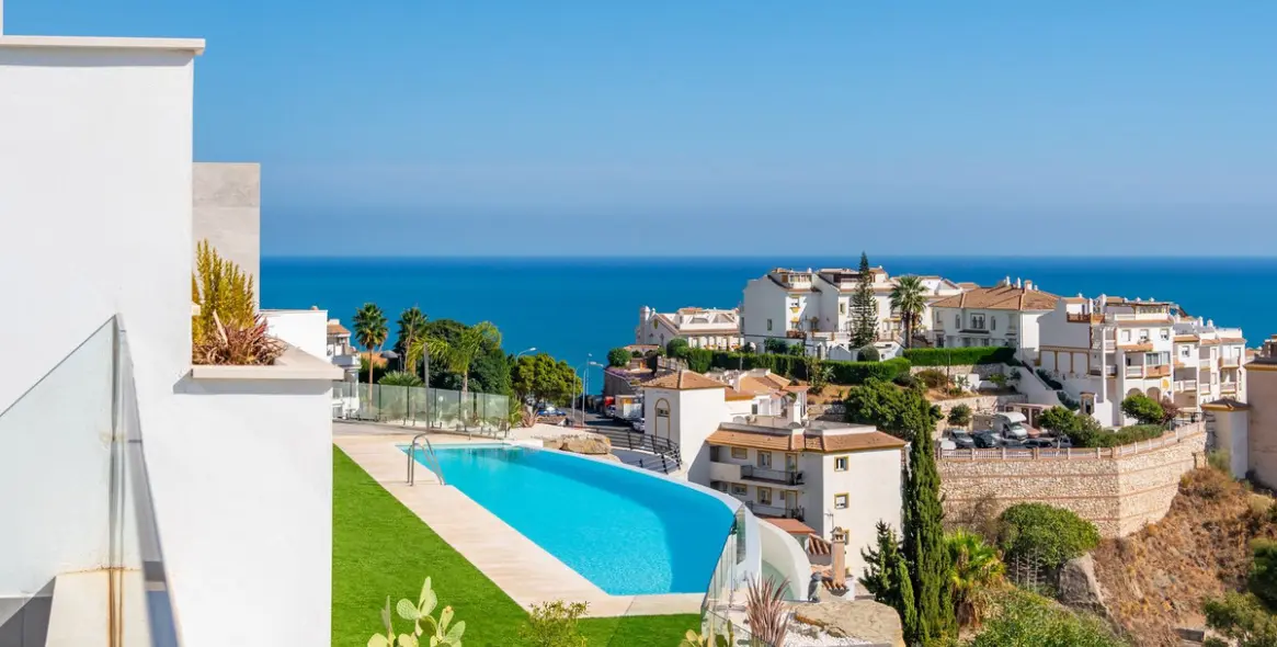 Sale of penthouse in La Capellania 42