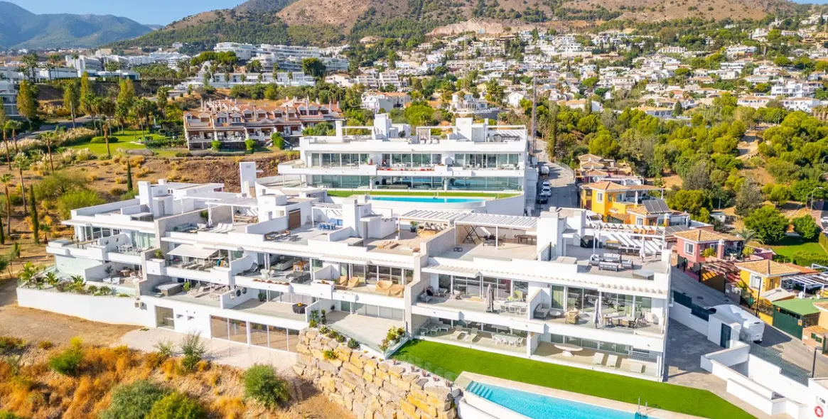 Sale of penthouse in La Capellania 48