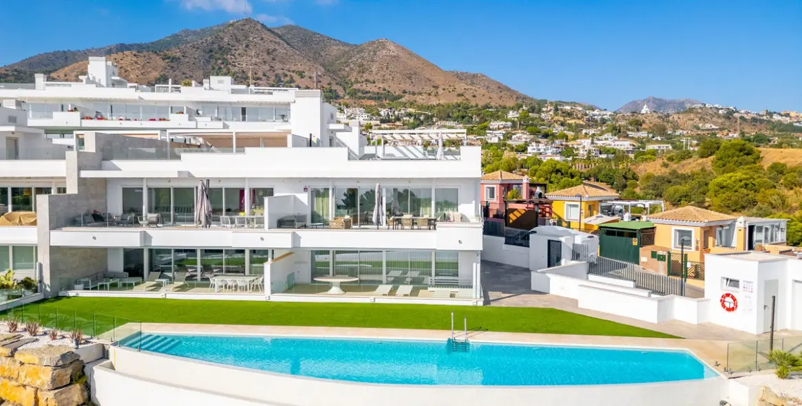 Sale of penthouse in La Capellania 49