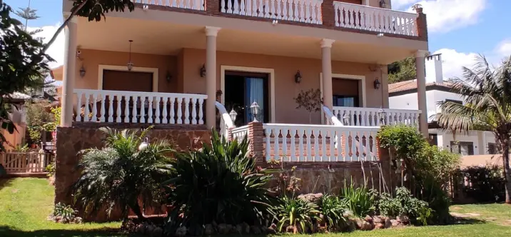 Продажа  отдельно стоящей виллы в Mijas Costa 0