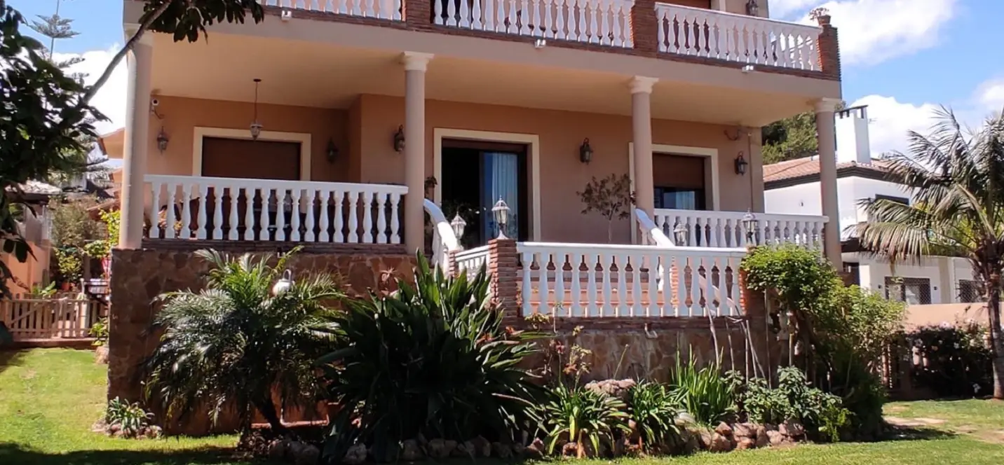 Sale of detached villa in Mijas Costa 0