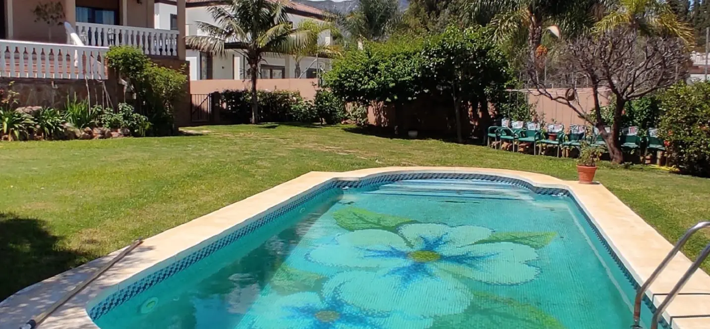 Sale of detached villa in Mijas Costa 1