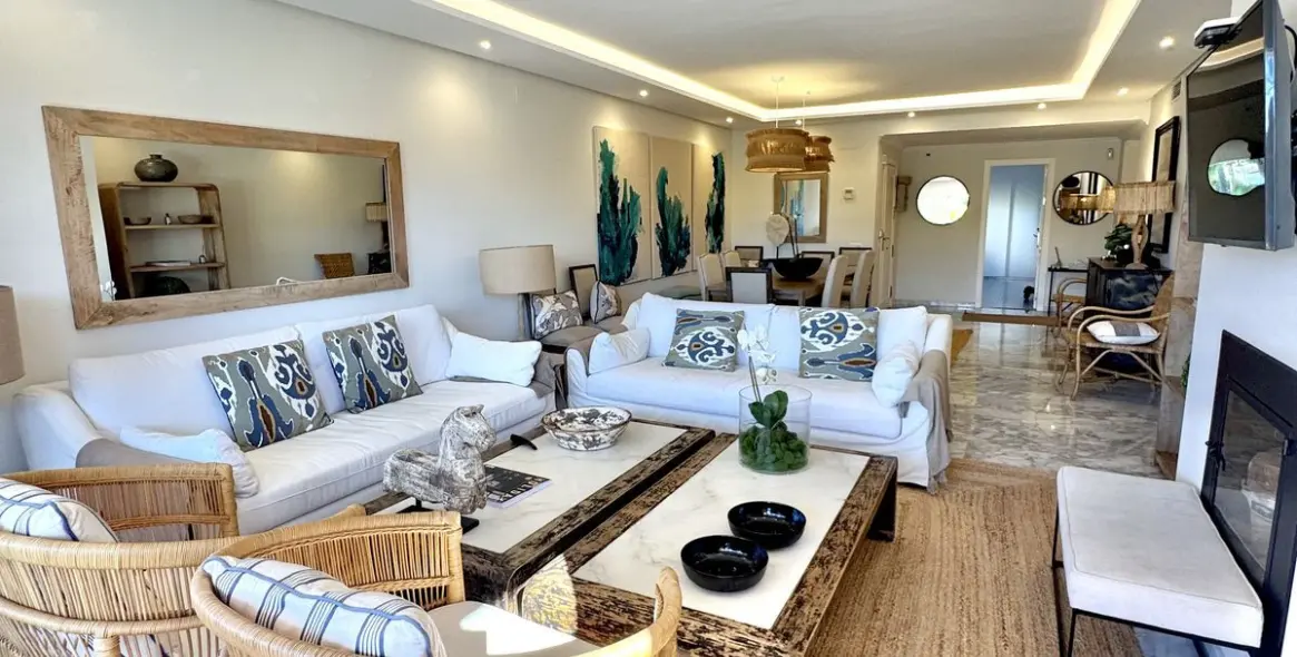 Продажа двухуровневого пентхауса в Guadalmina Baja 7