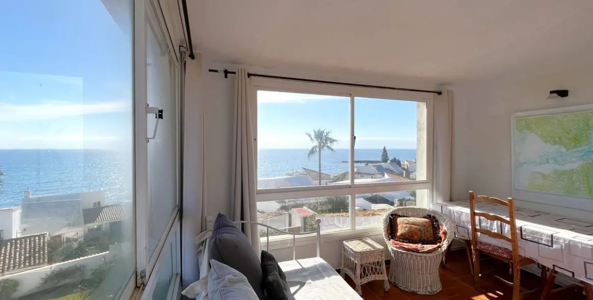 Продажа  отдельно стоящей виллы в Estepona 7