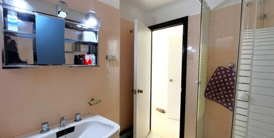 Продажа  отдельно стоящей виллы в Estepona 50