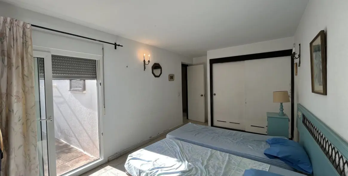 Продажа  отдельно стоящей виллы в Estepona 54