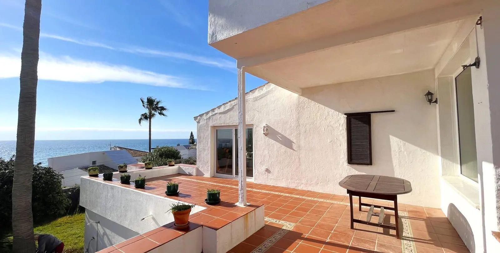 Продажа  отдельно стоящей виллы в Estepona 4