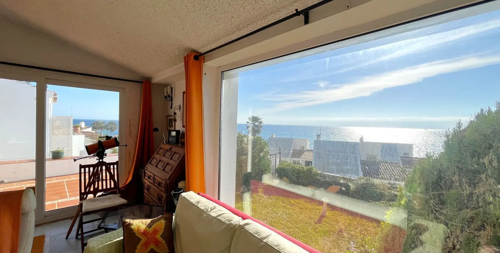 Продажа  отдельно стоящей виллы в Estepona 20