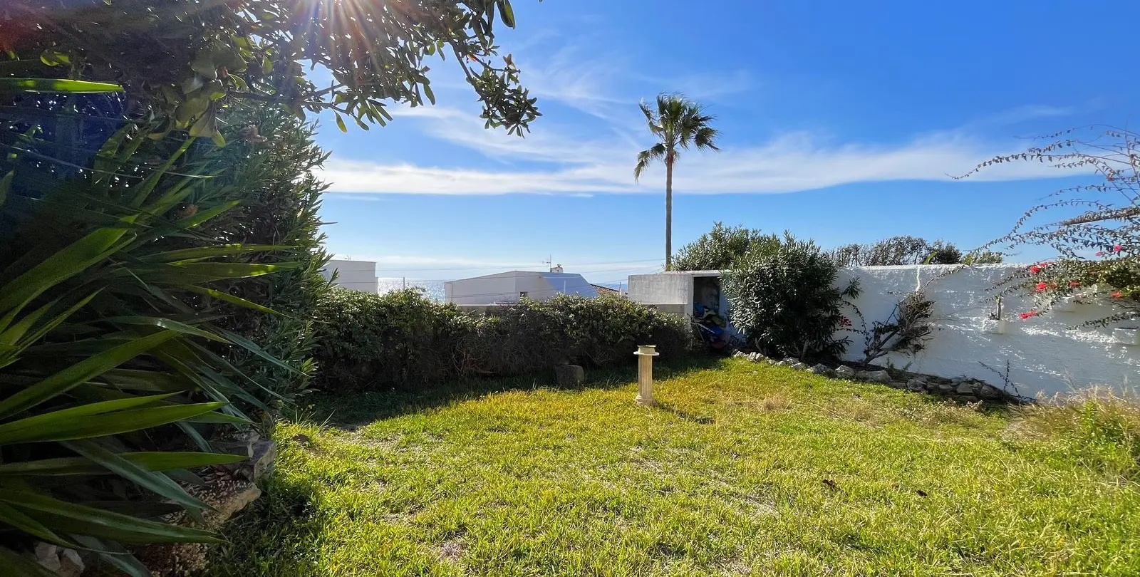 Продажа  отдельно стоящей виллы в Estepona 66